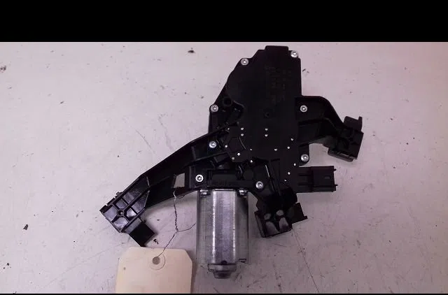 Moteur essuie-glace arrière Peugeot 207-207 (WA_, WC_) 1.4 16v (2006-2013) 3 portes occasion