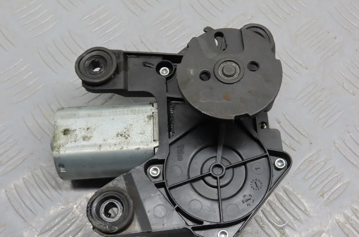 Moteur essuie-glace arrière Peugeot 207 SW (WK_) 1.6 hdi (2007-2012) 5 portes occasion