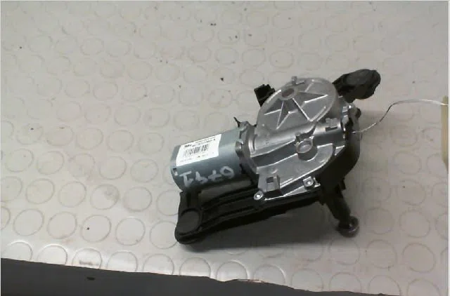 Moteur essuie-glace arrière PEUGEOT 208 208 Phase 1 2012-03-01--2015-09-30 1.2 VTI 82ch occasion