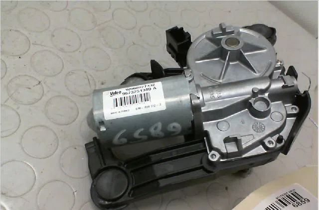 Moteur essuie-glace arrière PEUGEOT 208 208 Phase 1 2012-03-01--2015-09-30 1.6 E-HDI 92ch occasion