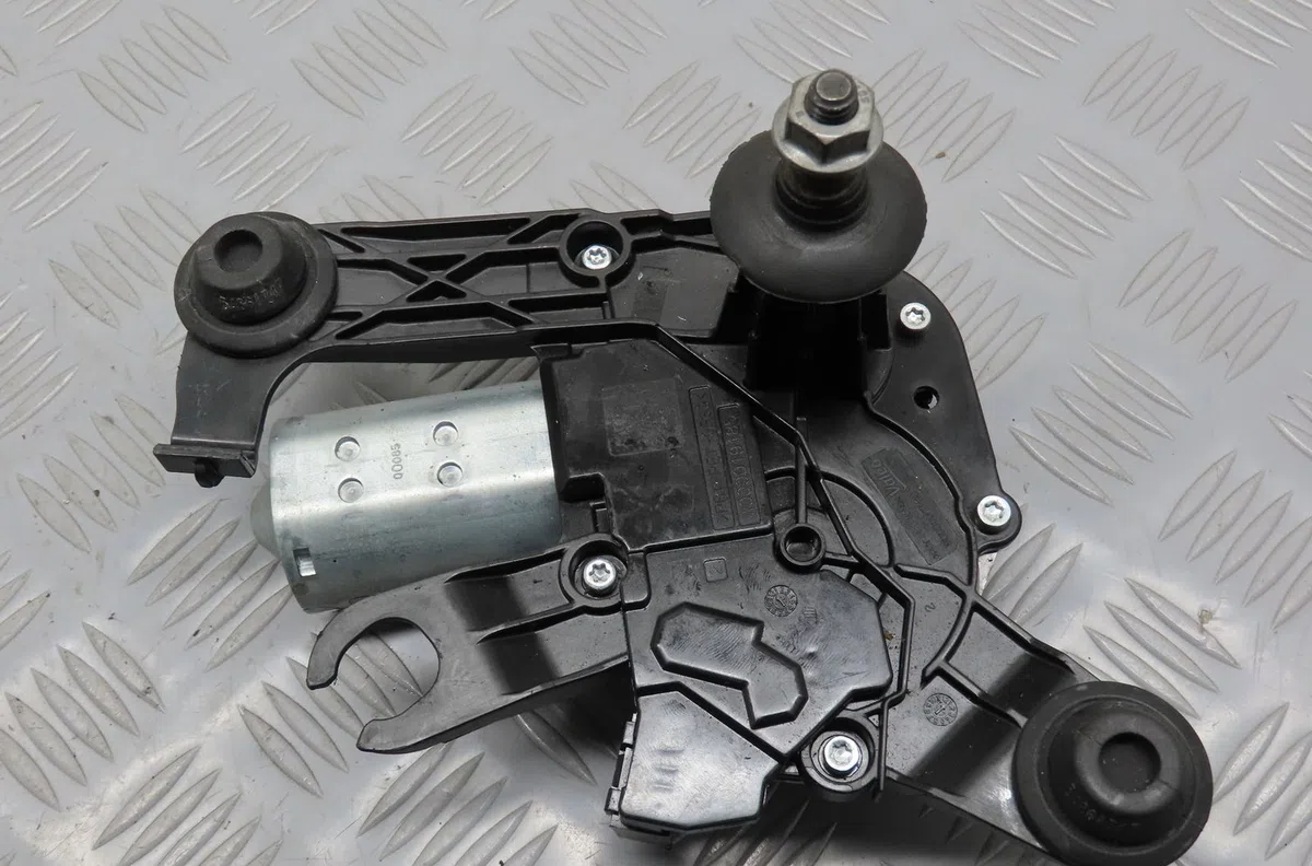 Moteur essuie-glace arrière Peugeot 208 I (CA_, CC_) 1.2 vti 68 - puretech 68 (2016) 5 portes occasion
