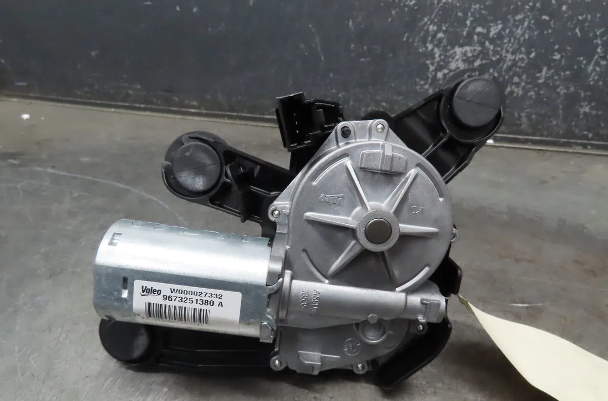 Moteur essuie-glace arrière Peugeot 208 I (CA_, CC_) 1.6 (2012) occasion
