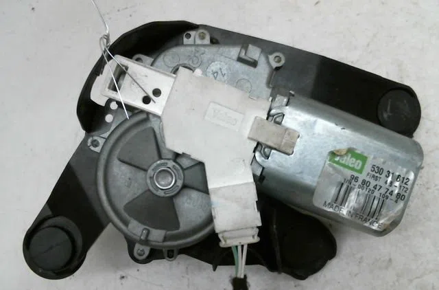 Moteur essuie-glace arrière PEUGEOT 3008 occasion