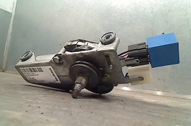 Moteur essuie-glace arrière PEUGEOT 306 1995 occasion