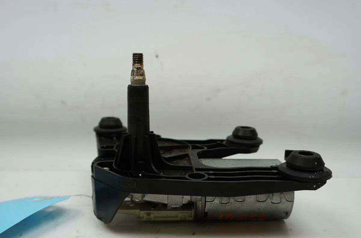 Moteur essuie-glace arrière Peugeot 308 I (4A_, 4C_) 1.6 hdi (2007-2014) 5 portes occasion