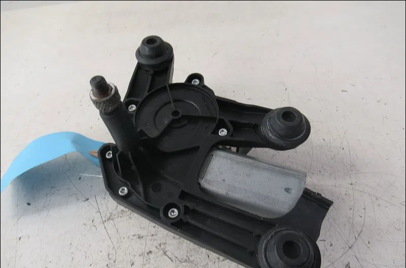 Moteur essuie-glace arrière Peugeot 308 SW I (4E_, 4H_) 1.6 hdi (2009-2014) 5 portes occasion