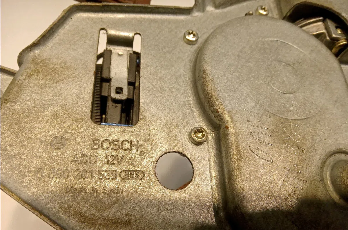 Moteur essuie-glace arrière Peugeot 406 Break (8E-F) 2.1 td 12v (1996-2004) occasion
