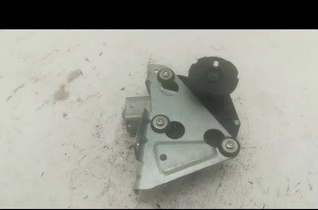 Moteur essuie-glace arrière Peugeot 407 SW (6E_) 1.6 hdi 110 (2004-2010) 5 portes occasion