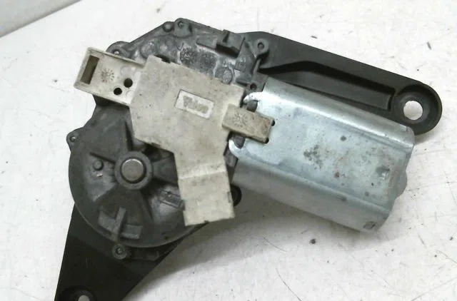 Moteur essuie-glace arrière RENAULT CLIO 1.5 DCI 80 PRIVILEGE occasion