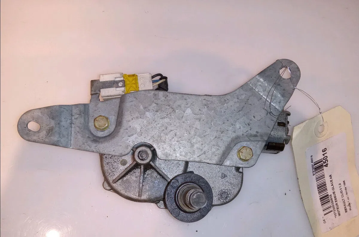 Moteur essuie-glace arrière Renault CLIO II (BB_, CB_) 1.2 (bb0a, bb0f, bb10, bb1k, bb28, bb2d, bb2h, cb0a,... (1998-201