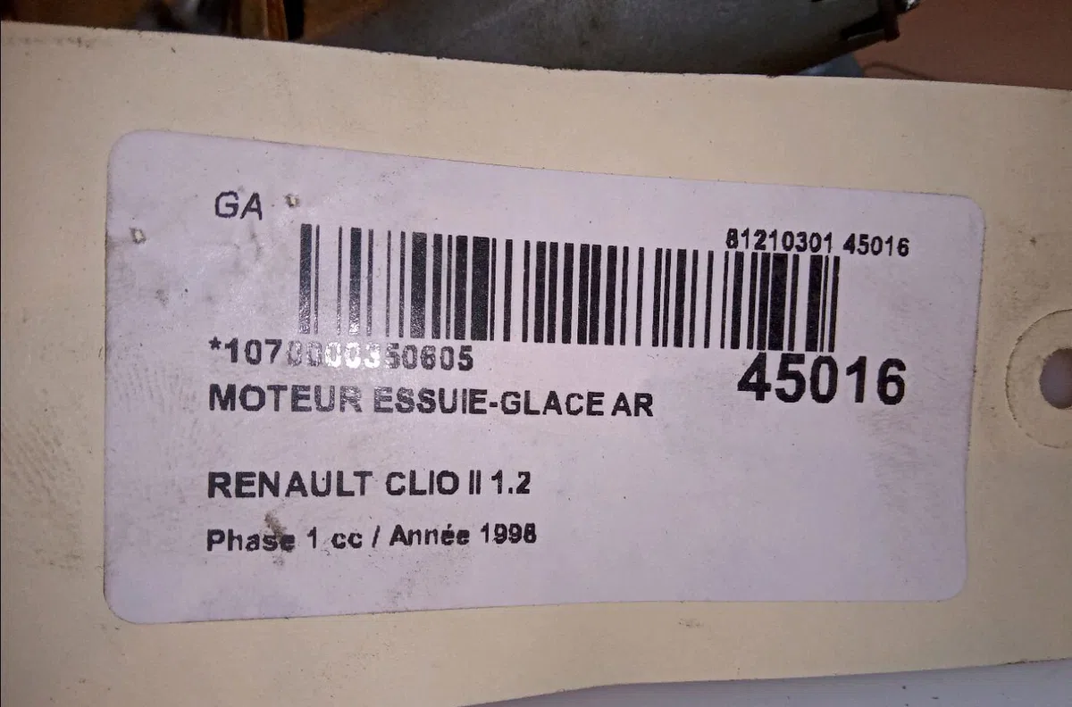 Moteur essuie-glace arrière Renault CLIO II (BB_, CB_) 1.2 (bb0a, bb0f, bb10, bb1k, bb28, bb2d, bb2h, cb0a,... (1998-201