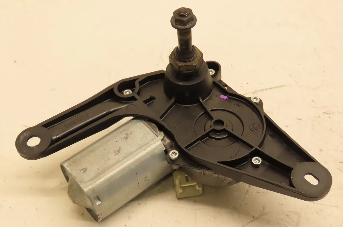Moteur essuie-glace arrière Renault CLIO II (BB_, CB_) 1.2 lpg (1998-2009) occasion