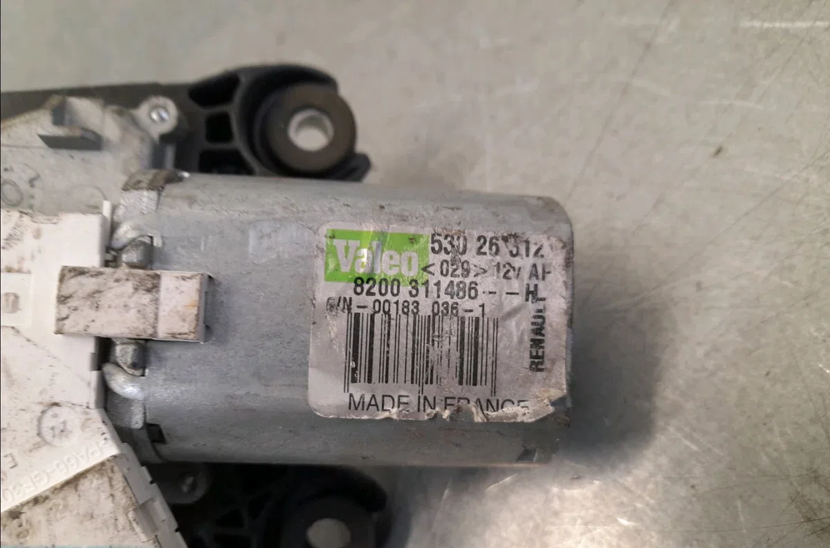 Moteur essuie-glace arrière RENAULT CLIO III  1.5 DCI 90ch occasion