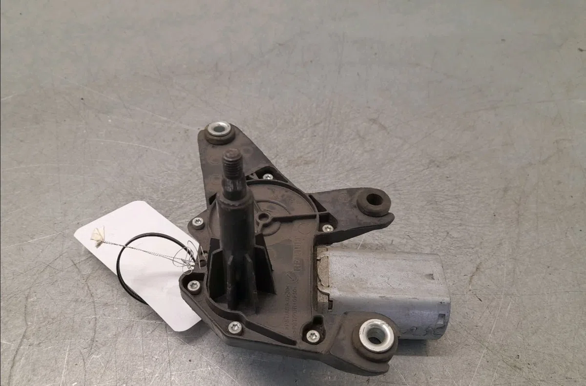 Moteur essuie-glace arrière RENAULT CLIO III  1.5 DCI 90ch occasion