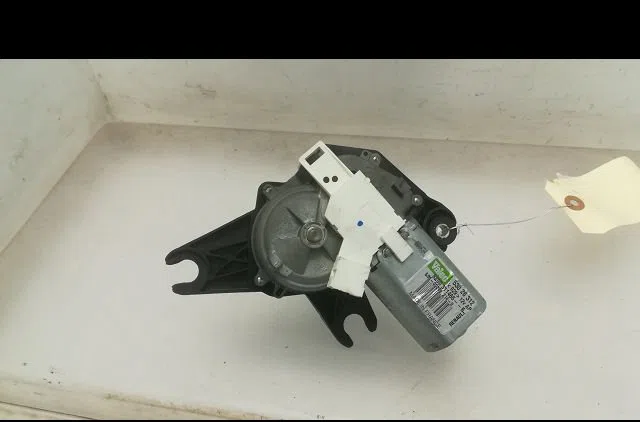 Moteur essuie-glace arrière RENAULT CLIO III 2008 occasion