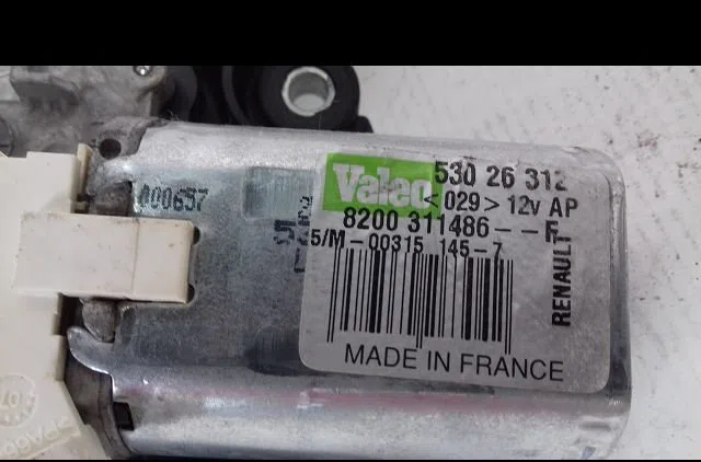 Moteur essuie-glace arrière Renault CLIO III (BR0-1, CR0-1) 2.0 16v (br0c, br0k, cr0c, cr0k) (2006-2014) occasion