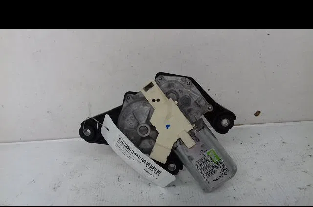 Moteur essuie-glace arrière Renault CLIO III (BR0-1, CR0-1) 2.0 16v (br0c, br0k, cr0c, cr0k) (2006-2014) occasion