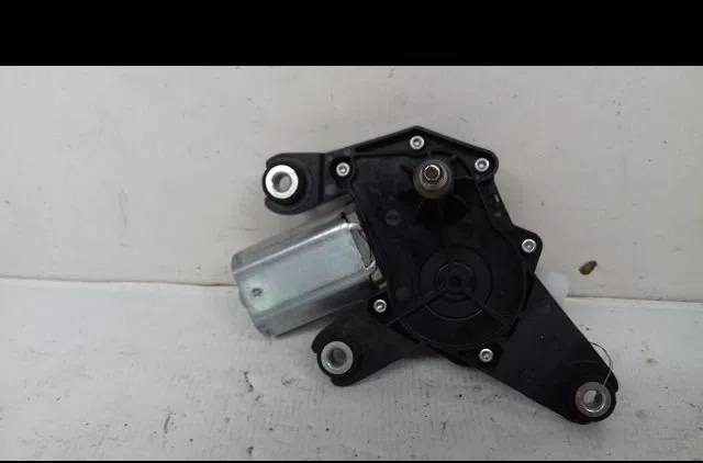 Moteur essuie-glace arrière Renault CLIO III (BR0-1, CR0-1) 2.0 16v (br0c, br0k, cr0c, cr0k) (2006-2014) occasion