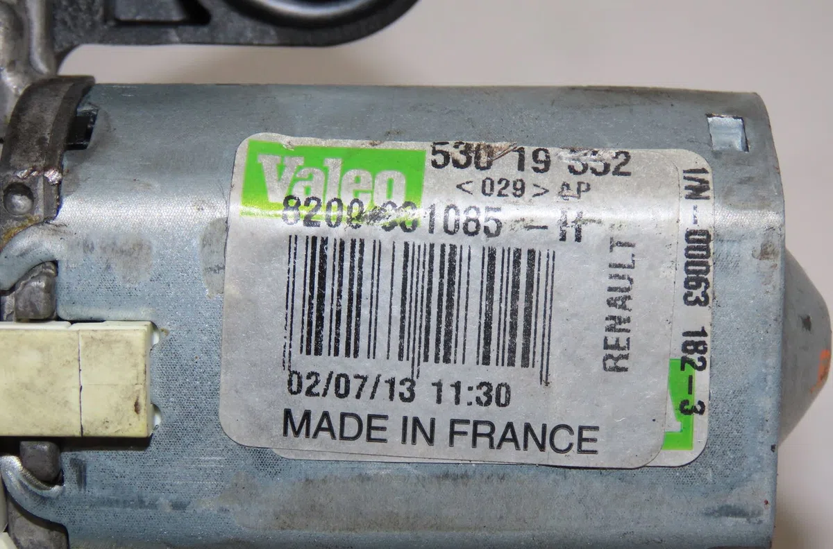 Moteur essuie-glace arrière Renault ESPACE IV (JK0-1_) 2.0 dci (jk03, jk04, jk1c, jk1g, jk1j, jk1k) (2006) 5 portes occa