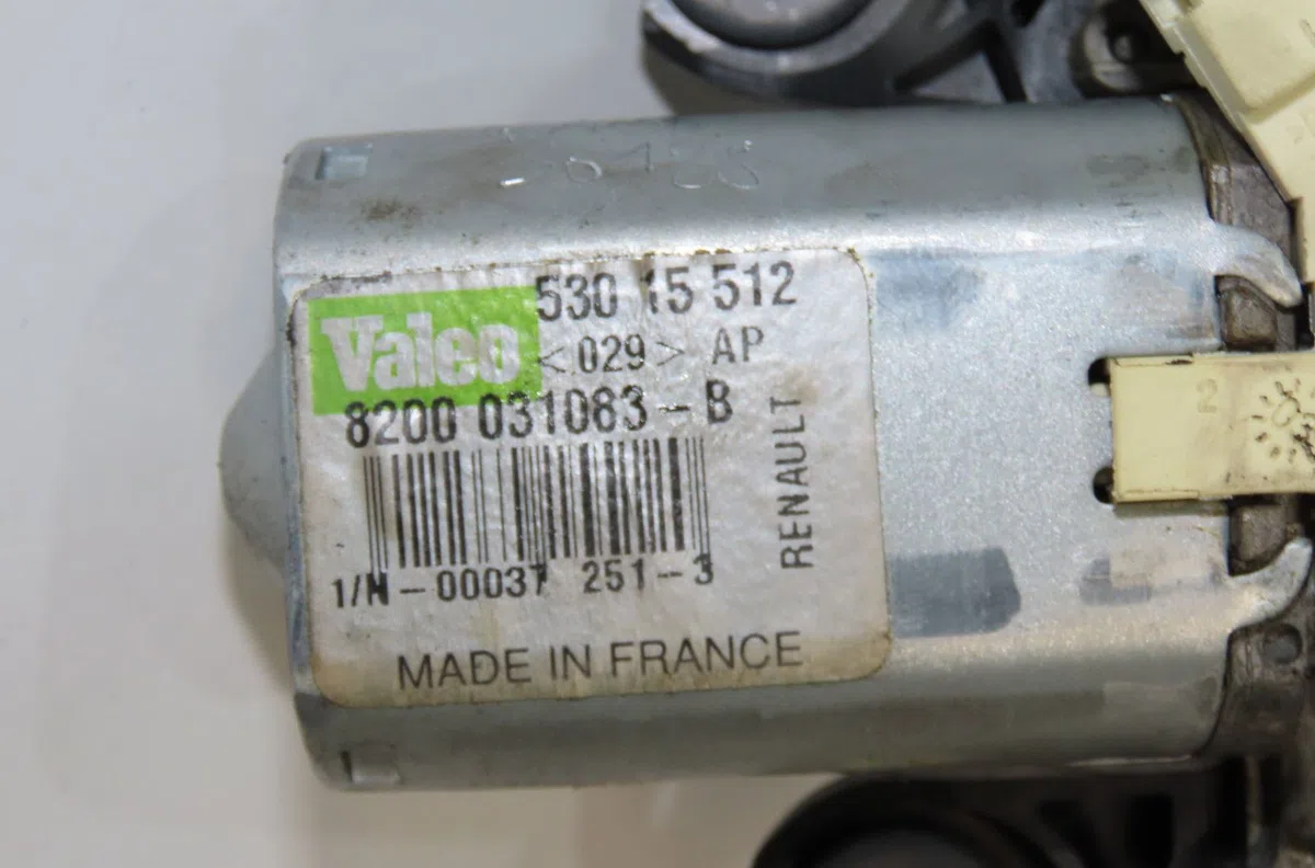 Moteur essuie-glace arrière Renault ESPACE IV (JK0-1_) 2.2 dci (jk0h) (2002-2006) occasion