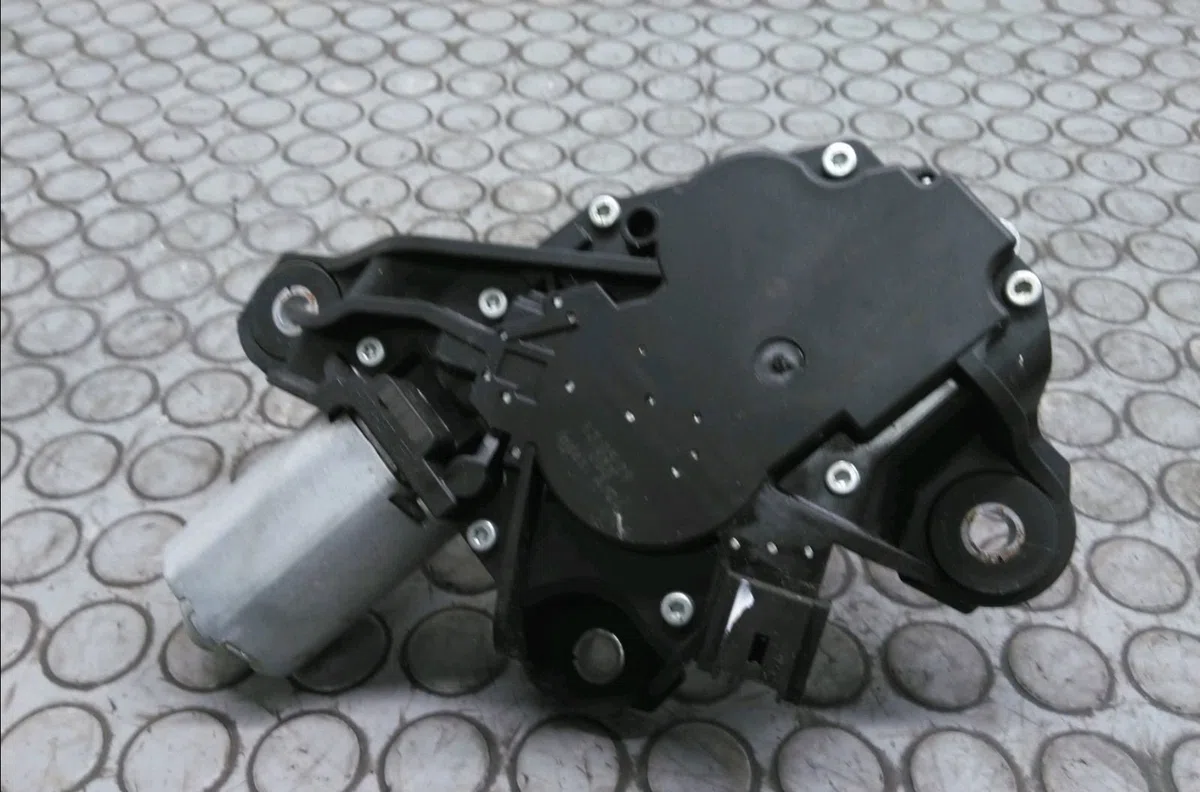 Moteur essuie-glace arrière Renault GRAND SCÉNIC III (JZ0-1_) 1.5 dci (2009) 5 portes occasion