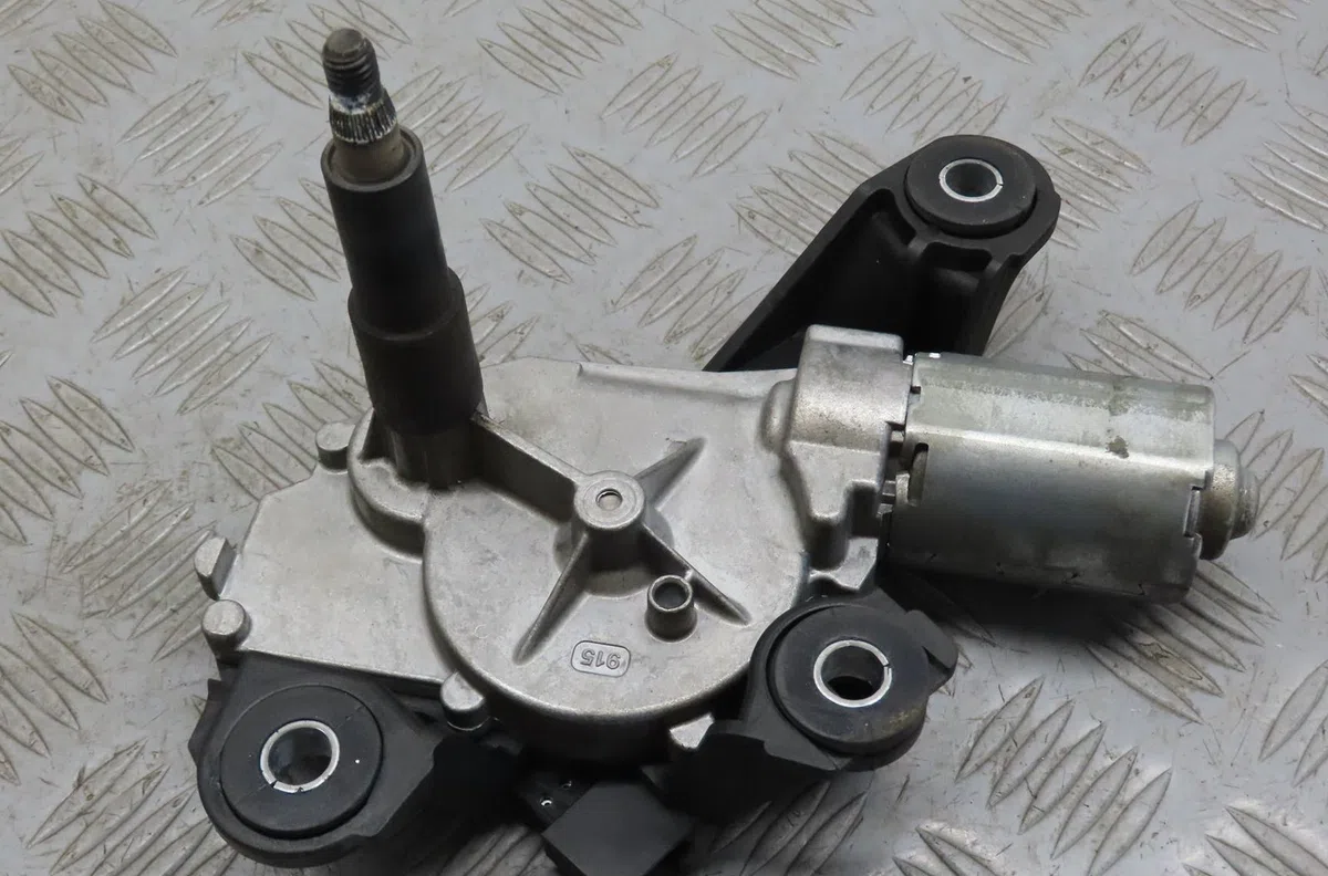 Moteur essuie-glace arrière Renault KANGOO Express (FW0-1_) 1.5 dci 85 (fw0k, fw0l, fw0b) (2008) occasion