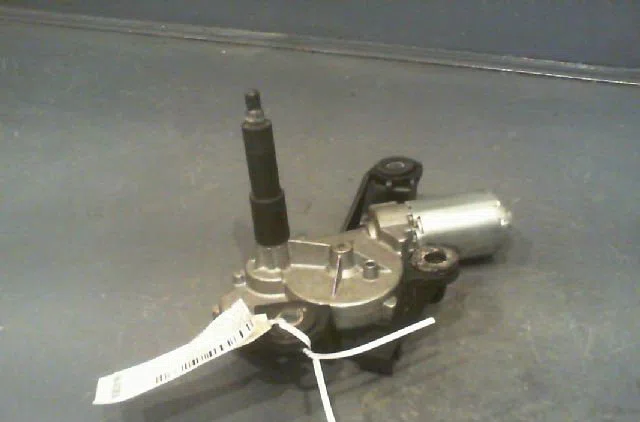 Moteur essuie-glace arrière Renault KANGOO - GRAND KANGOO II (KW0-1_) 1.5 dci 105 (kw0f) (2008) occasion