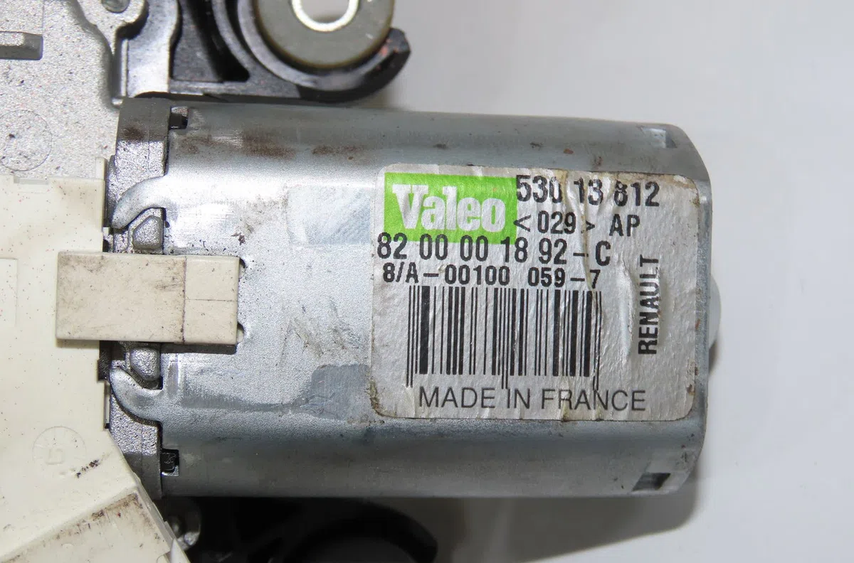 Moteur essuie-glace arrière Renault LAGUNA II Grandtour (KG0-1_) 1.9 dci (kg0g) (2001-2007) occasion