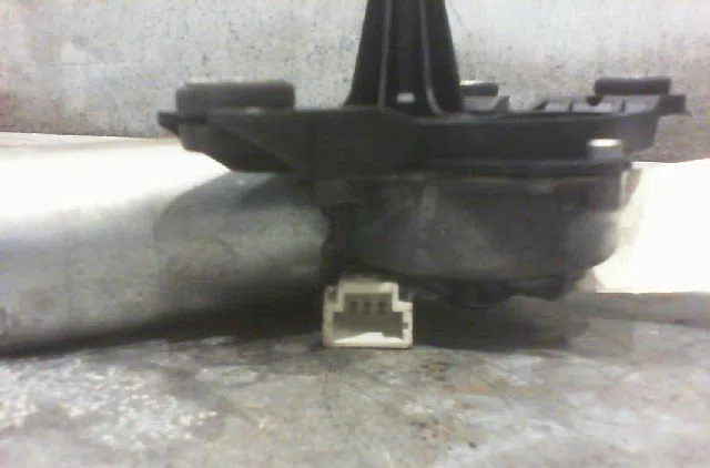 Moteur essuie-glace arrière RENAULT LAGUNA II Phase 1 11-2000--03-2005 occasion