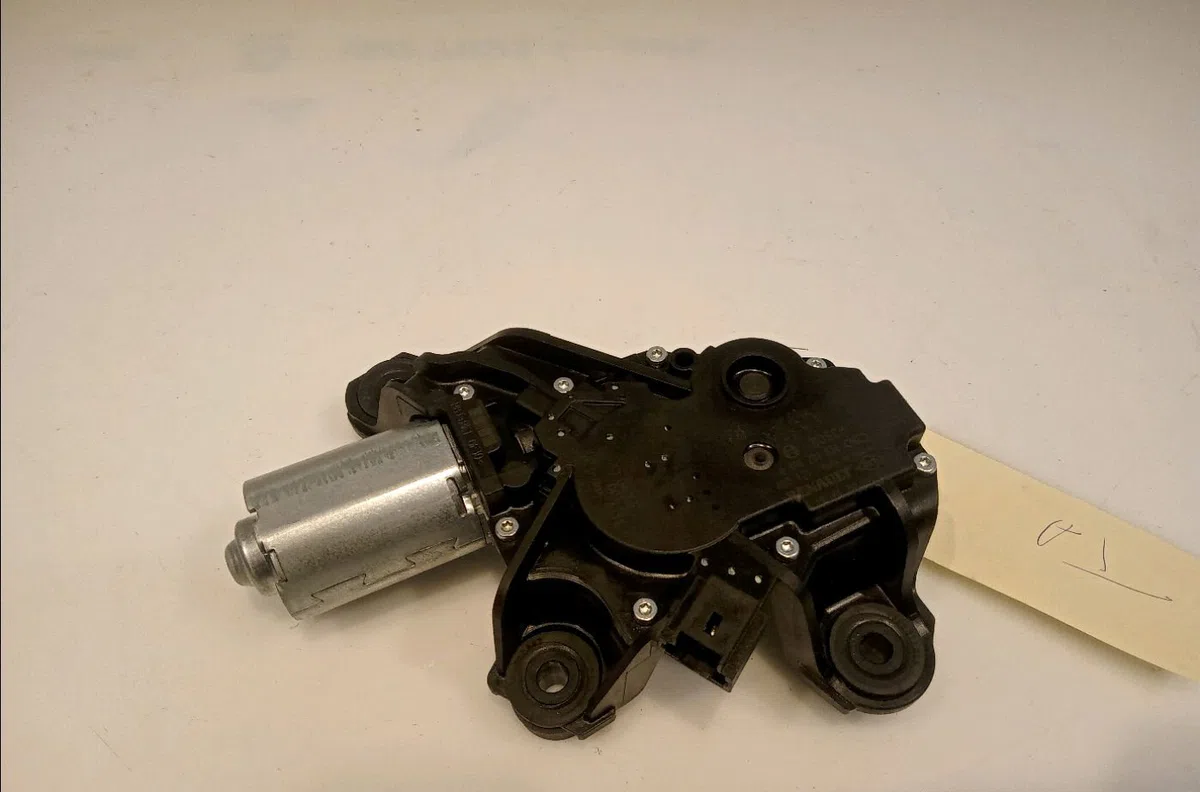 Moteur essuie-glace arrière Renault LAGUNA III Grandtour (KT0-1) 1.5 dci (kt0a, kt0r, kt02) (2007-2015) occasion
