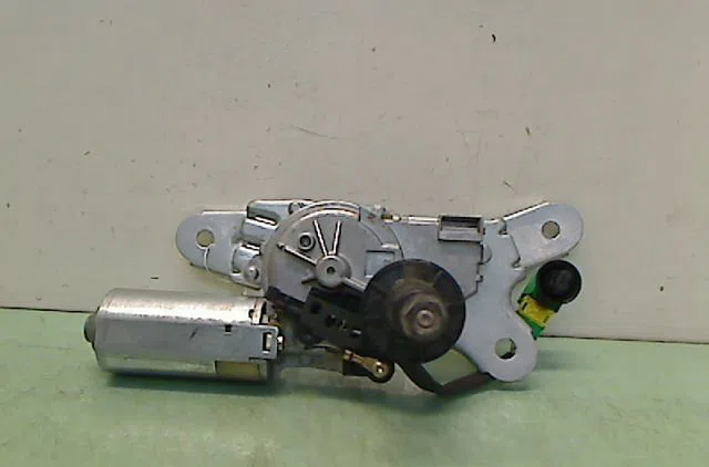 Moteur essuie-glace arrière RENAULT MEGANE 2002 occasion