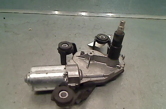 Moteur essuie-glace arrière RENAULT MEGANE 2003 occasion