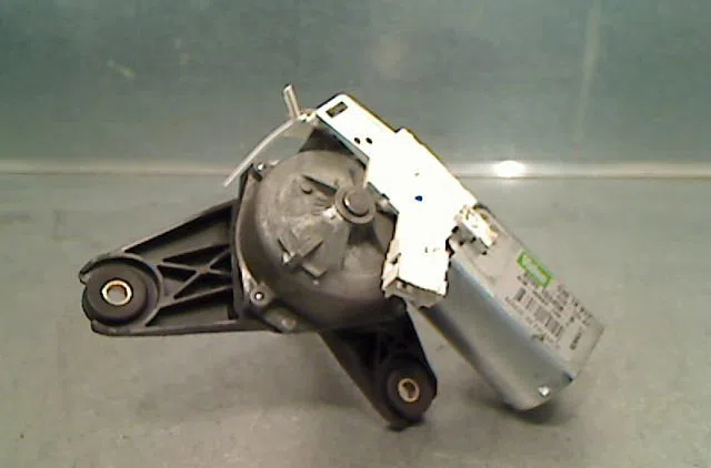 Moteur essuie-glace arrière RENAULT MEGANE 2004 occasion