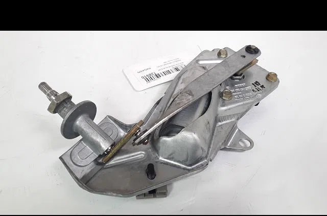 Moteur essuie-glace arrière Renault MEGANE I (BA0-1_) 1.9 dci (ba05, ba1f) (2001-2003) occasion