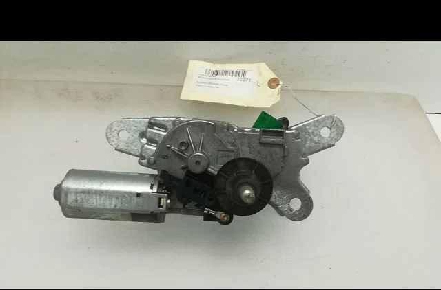 Moteur essuie-glace arrière Renault MEGANE I Break (KA0-1_) 1.9 dti (ka0n) (1999-2001) occasion