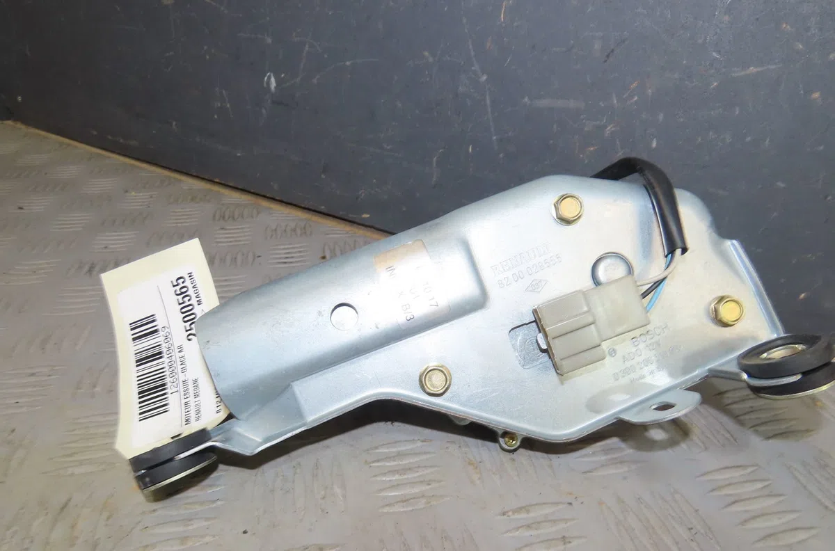 Moteur essuie-glace arrière Renault MEGANE I Coupé (DA0-1_) 1.4 16v (da0d, da1h, da0w, da10) (1999-2003) occasion