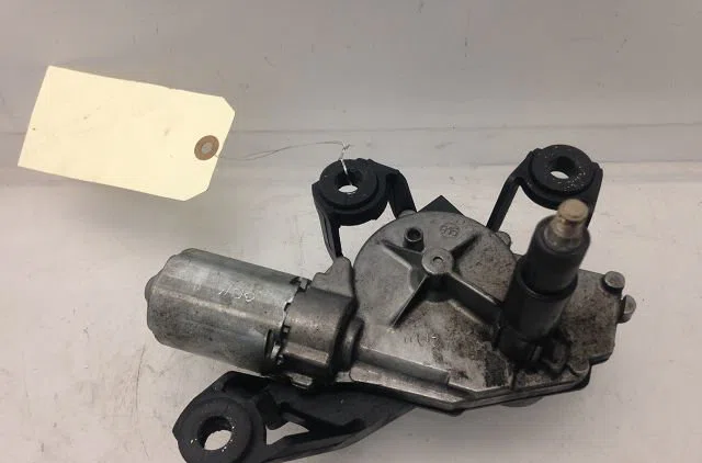 Moteur essuie-glace arrière Renault MEGANE II (BM0-1_, CM0-1_) 1.5 dci (bm0f, bm0t, bm2b, cm0f, cm0t) (2002-2008) 5 port