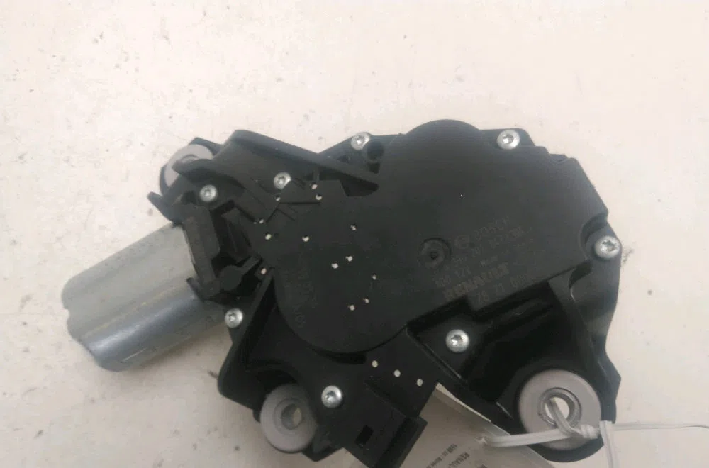 Moteur essuie-glace arrière Renault MEGANE III 3-5 portes (BZ0-1_, B3_) 1.6 dci (bz00, bz12, bz13) (2011-2015) 5 portes 