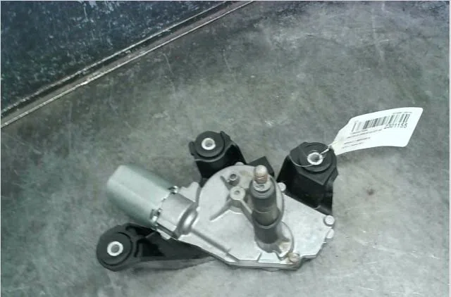Moteur essuie-glace arrière Renault MEGANE III Coupé (DZ0-1_) 1.9 dci (dz0n, dz0j, dz1j, dz1k) (2008-2015) occasion