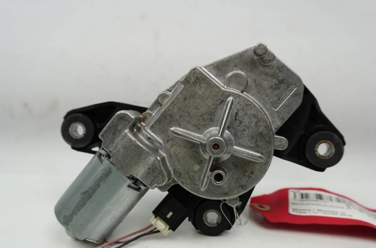 Moteur essuie-glace arrière Renault MEGANE IV 3-5 portes (B9A-M-N_) 1.5 dci 110 (b9a3) (2015) occasion