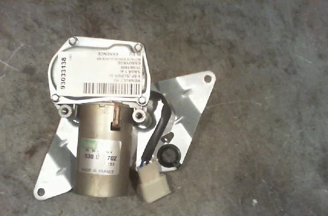 Moteur essuie-glace arrière RENAULT R5 1995 occasion