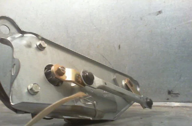 Moteur essuie-glace arrière RENAULT SAFRANE 2000 occasion