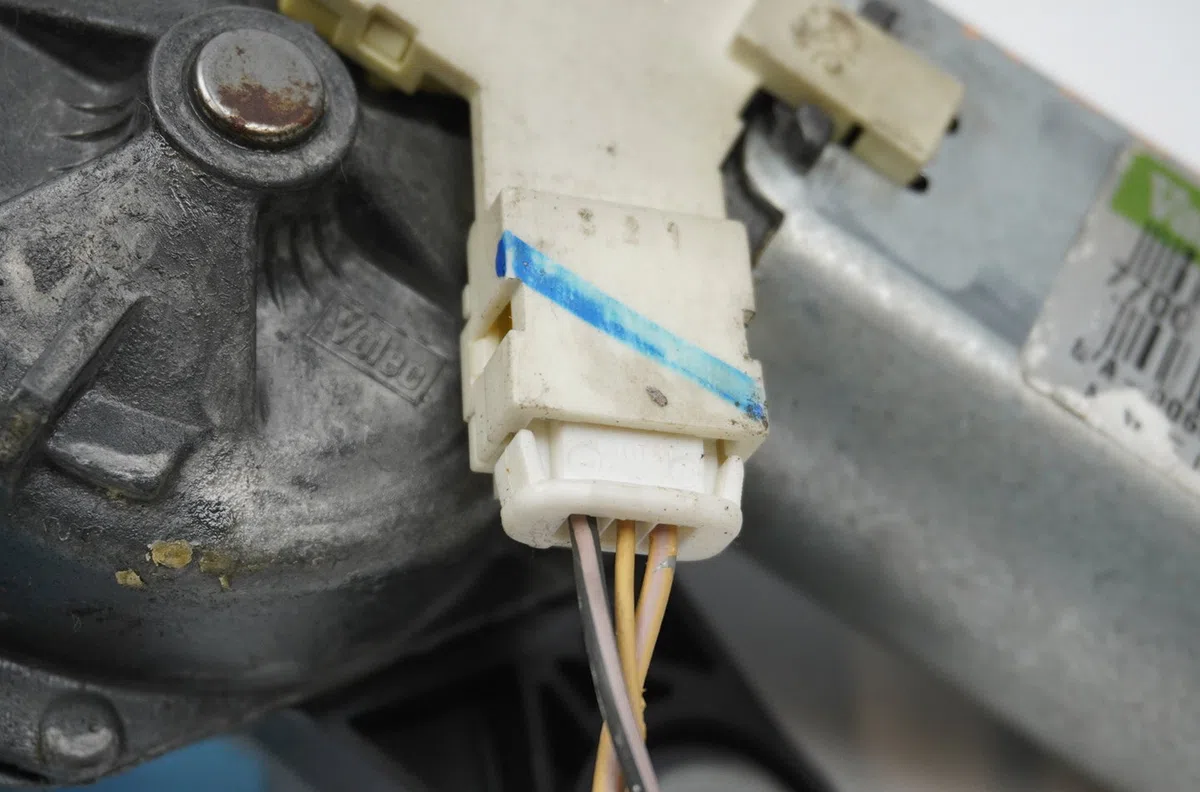 Moteur essuie-glace arrière Renault SCÉNIC I Monospace (JA0-1_, FA0_) 1.9 dci (ja05, ja1f) (1999-2003) 5 portes occasion
