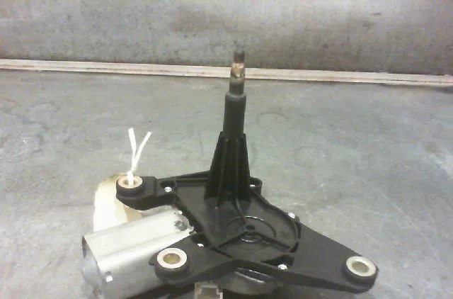 Moteur essuie-glace arrière Renault SCÉNIC II (JM0-1_) 1.9 dci (jm0g, jm12, jm1g, jm2c) (2003-2006) occasion