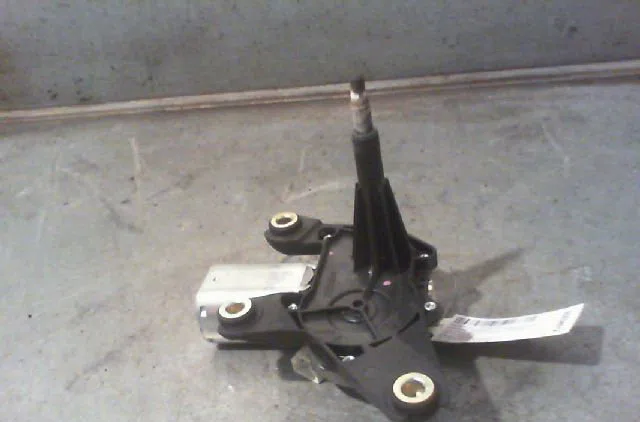 Moteur essuie-glace arrière RENAULT SCENIC II Phase 1 03-2004--09-2006 occasion