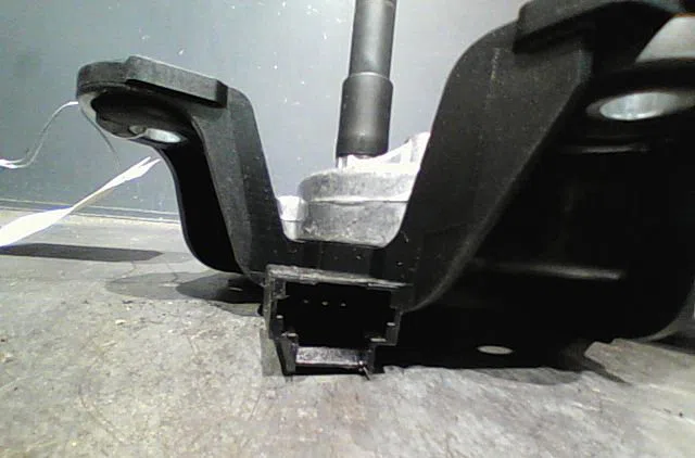 Moteur essuie-glace arrière Renault SCÉNIC III (JZ0-1_) 1.5 dci (2009) 5 portes occasion