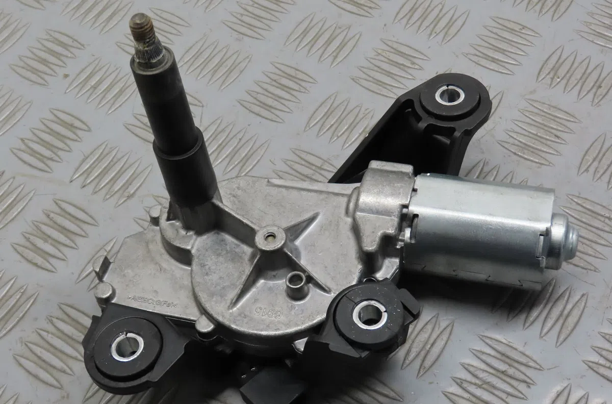 Moteur essuie-glace arrière Renault SCÉNIC III (JZ0-1_) 1.5 dci (jz02, jz0r) (2010) occasion