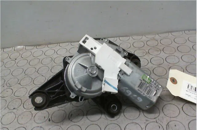 Moteur essuie-glace arrière RENAULT TWINGO II Phase 1 06-2007--11-2011 1.2i 16v 75ch occasion