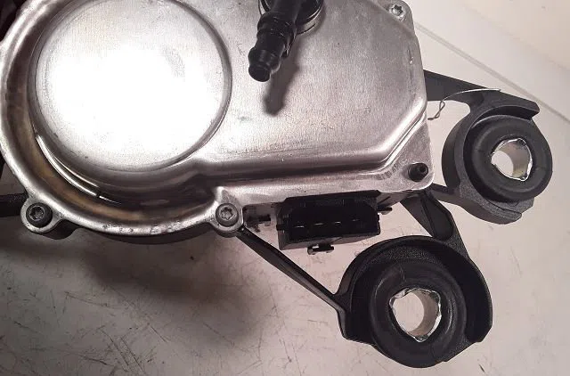 Moteur essuie-glace arrière Seat ALTEA (5P1) 1.9 tdi (2004) 5 portes occasion