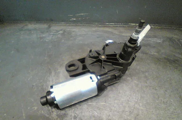 Moteur essuie-glace arrière Seat IBIZA IV SC (6J1, 6P5) 1.4 tsi cupra (2009-2015) occasion